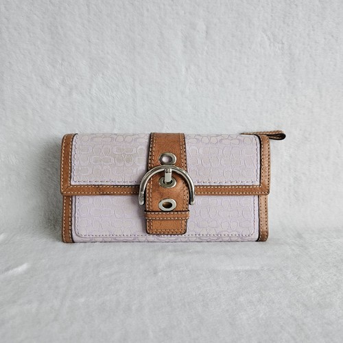 Vintage Coach Soho Wallet/Check Book Lilac purple Signature C Buckle Detail Y2K