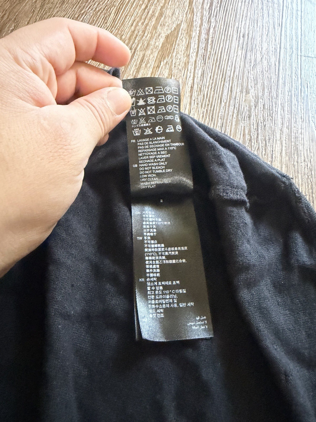 Sandro Paris  Solid Short Sleeve (Measurements In… - image 9