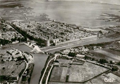 Aigues-Mortes 30 Vue generale aerienne sur la Cite ses remparts les Salines le C