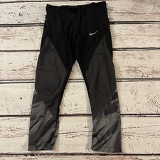 Nike Women's Pro High-Waisted Leggings Size Small