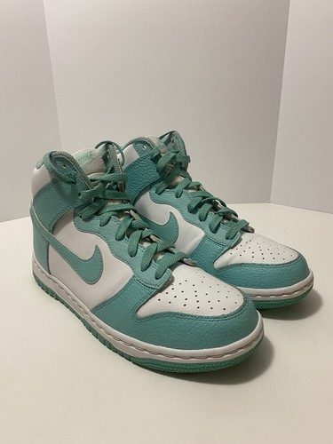 mint green sb dunks