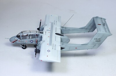 Pre-Order) OV-10A Bronco, Da Nang VietNam war 1:72 Pro Built Model