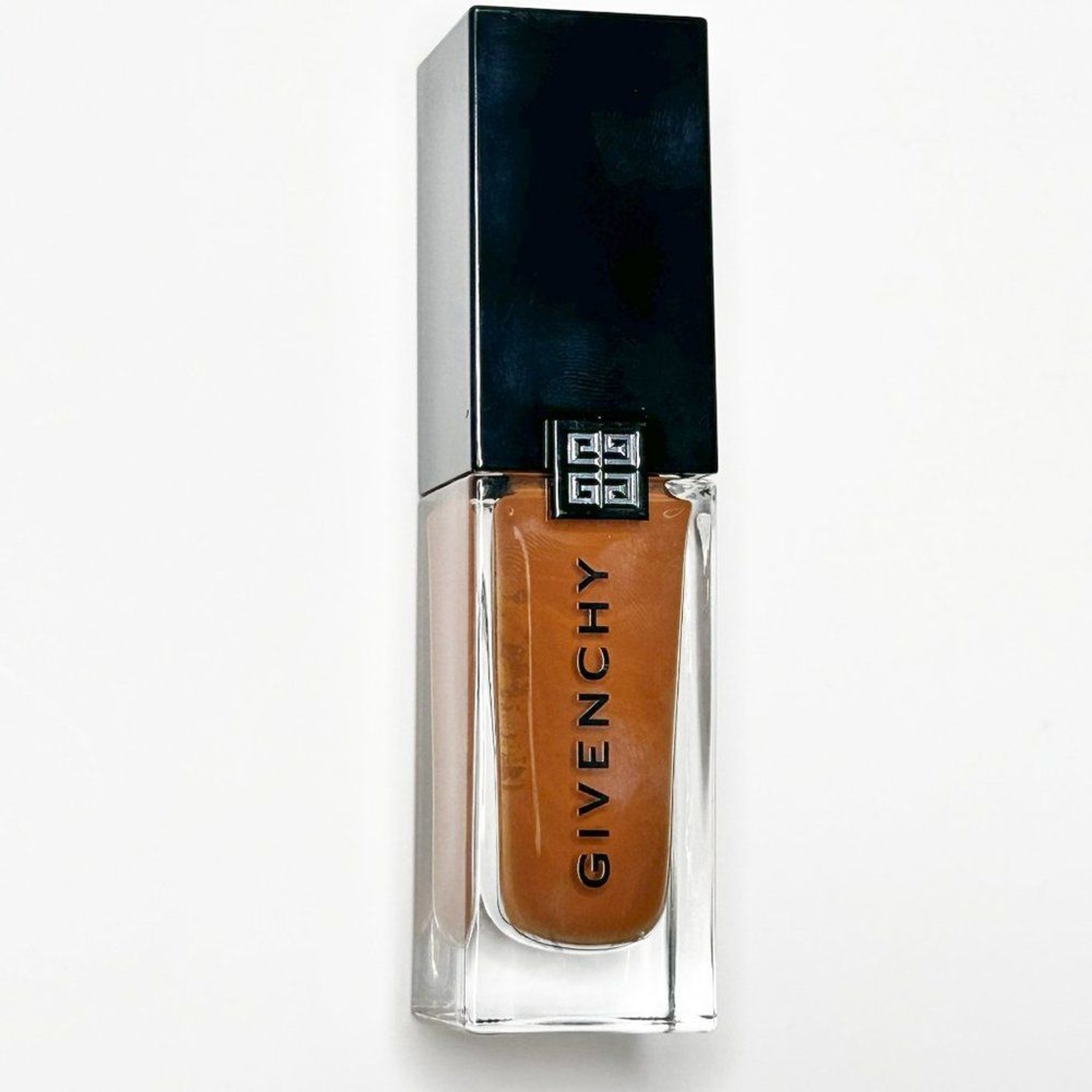 Givenchy Prisme Libre Skin-Caring Glow Foundation W420