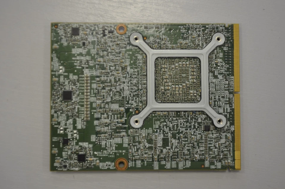 Dell Alienware M17X R5 ATI Radeon R9 M290X 4GB GDDR5 V306 Video Graphics Card  - Image 2 of 3