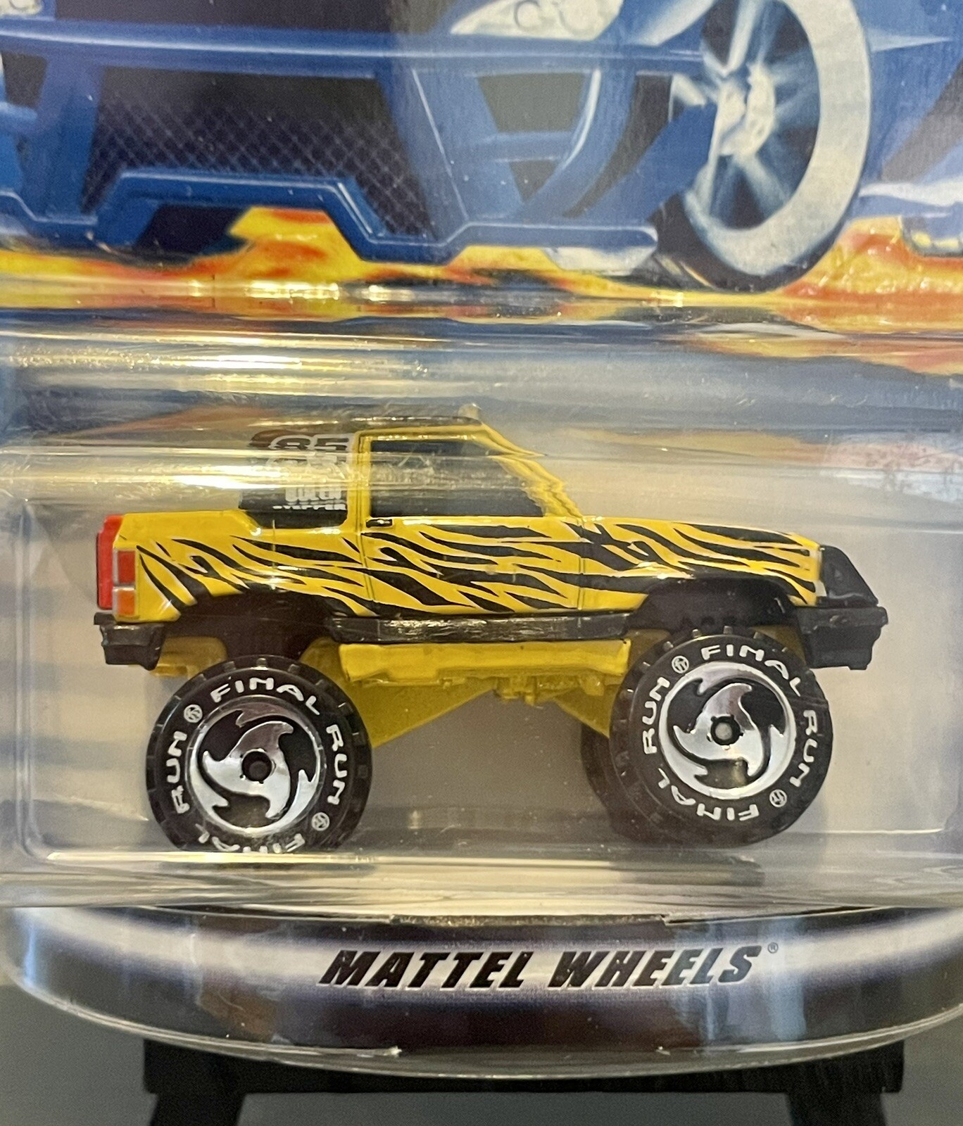 Picture 4 of 6