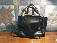 DIANE VON FURSTENBERG Black 440 Runaway Leather Tote DVF
