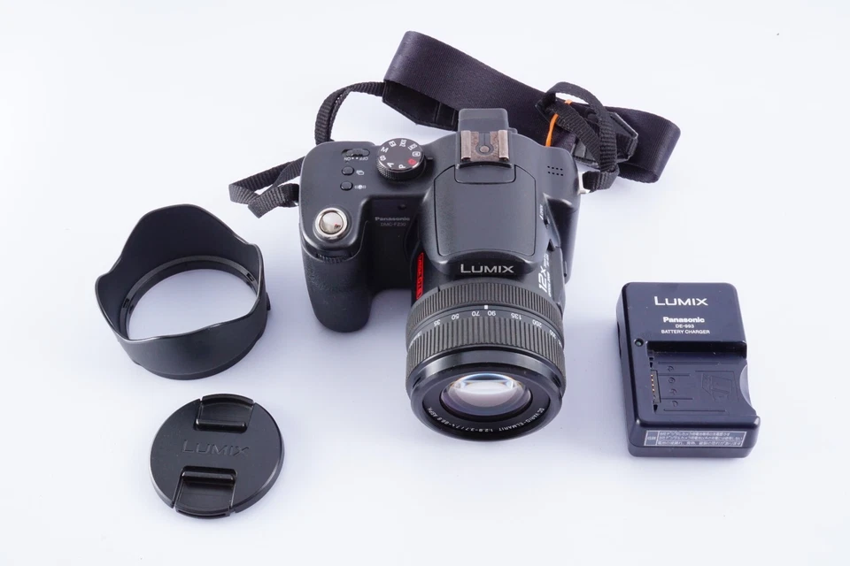 EX+5 Panasonic Lumix DMC-FZ30 Digital Camera 12x Optical Zoom w/ 2GB SD JAPAN - Image 4 of 4