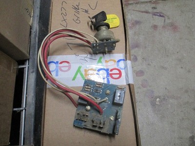JOHN DEERE KEY SWITCH MODULE AM119999,AM124137 FITS 345 BELOW -070,000 SER#