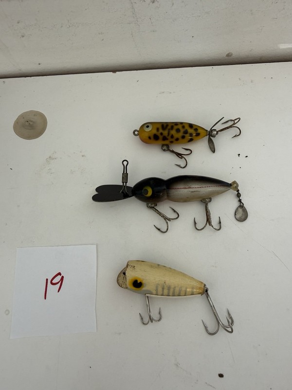 3  Mixed Lures ? #19