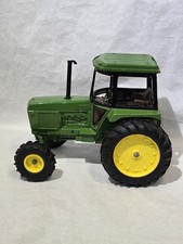 ERTL John Deere 2755 Utility Tractor 1/16 Diecast Metal MFD Cab Toy USA Made