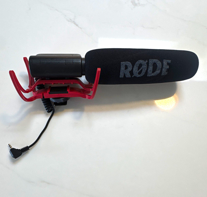 Rode VideoMic Supercardioid On-Camera Mic w/ Shock Mount 3.5mm Shoe