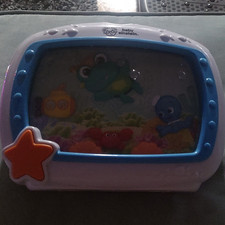 Baby Einstein Sea Life Crib Soother Night Light Aquarium, Multicolor