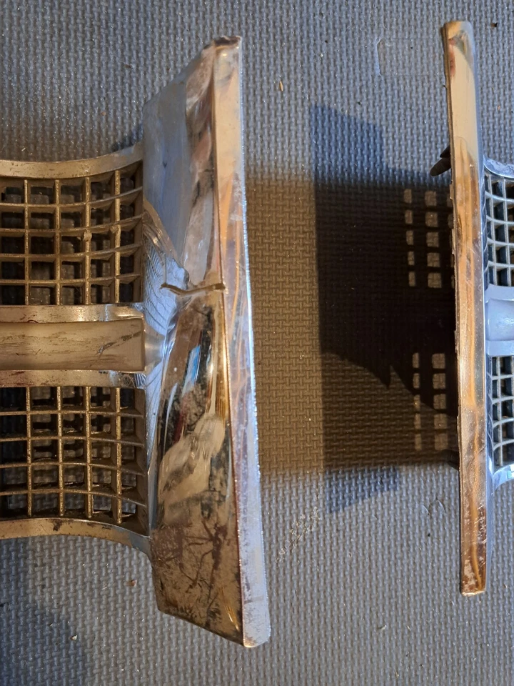 Pontiac Bonneville 1969 faro bisel conjunto parrillas rejillas Foto 4 de 4