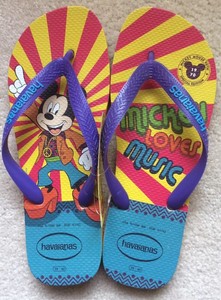 mickey mouse flip flops womens