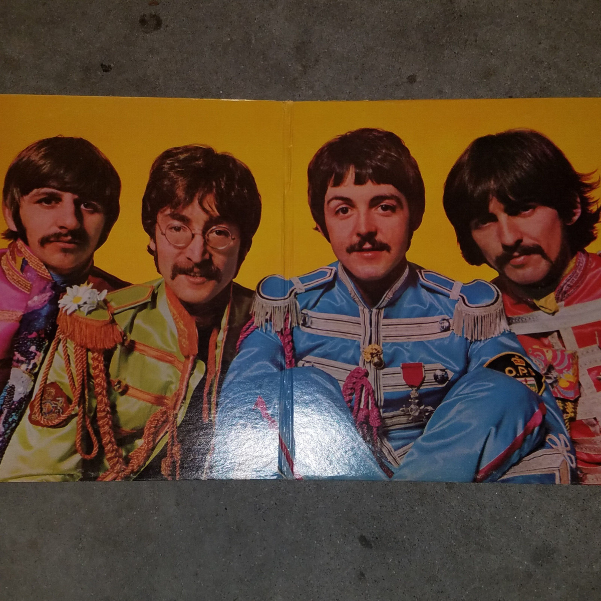 The Beatles SGT. PEPPER'S LONELY HEARTS CLUB BAND 1967