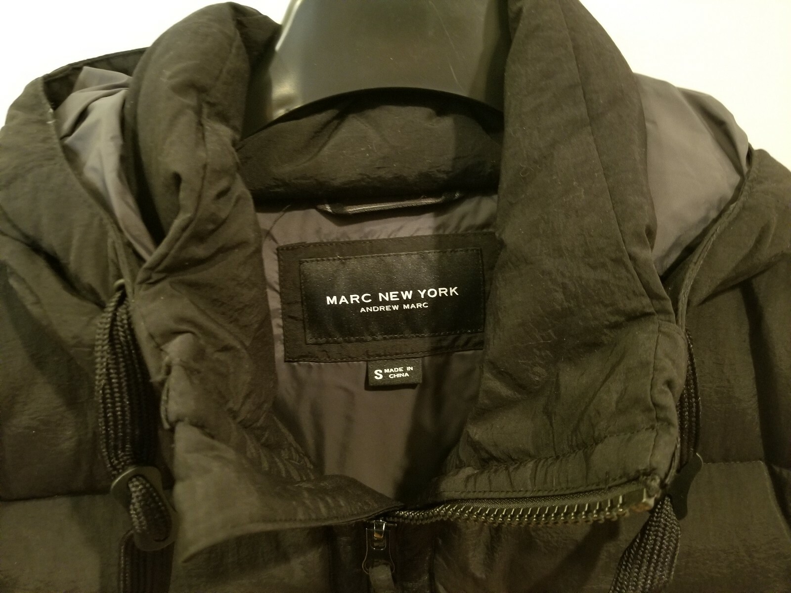 Andrew Marc NWT Men's Huxley Quilted Down Removable Hood Coat black