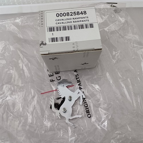✪Ferrari 296GTB 488 Pista Rear Bumper Sliver Horse Emblem Badge OEM 825848 - Bild 2 von 2