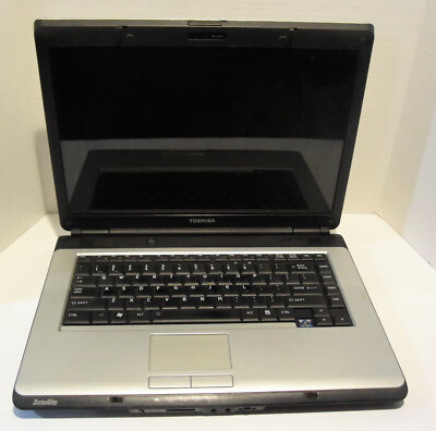 Toshiba Satellite L305-S5865 15.4