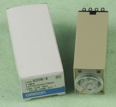 1PCS Omron Timer H3YN-4 100-120 Unterdruck Neu IN Karton