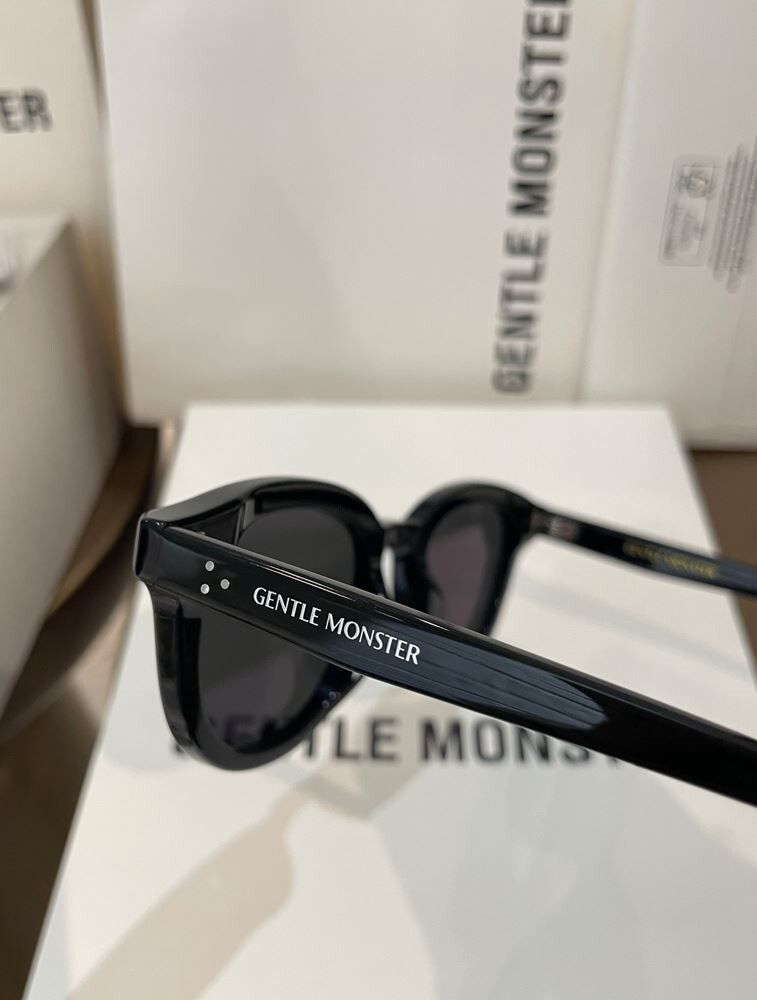GENTLE MONSTER JADE サングラス ブラック / FREE 22727701_52691644_1000.jpg