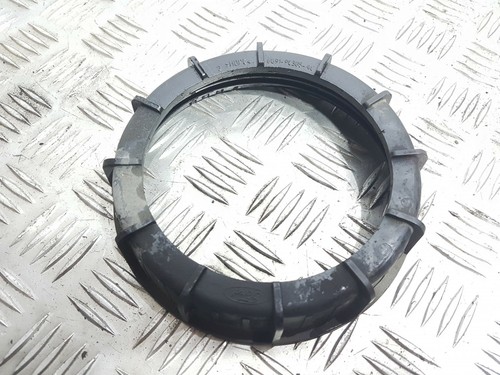 Ford Mondeo MK IV 2008 Befestigungsmutter Kraftstoffpumpe 9G919C385AC GUST27113