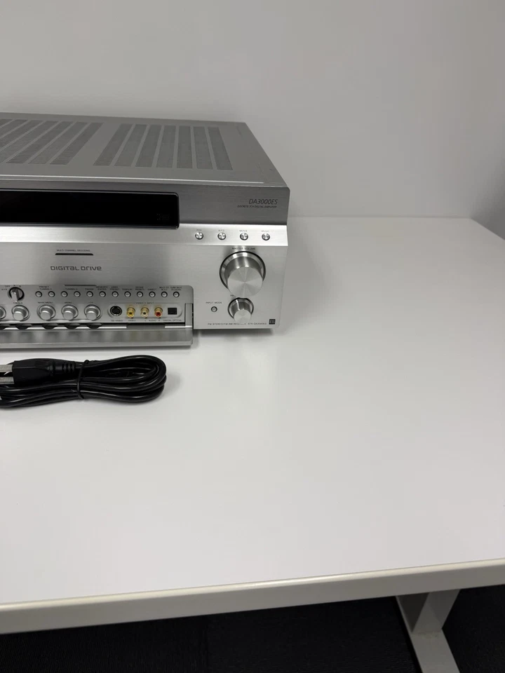Sony STR-DA3000ES Stereo Receiver 7.1 Channel 150 WPC No Remote Tested - Image 3 of 4