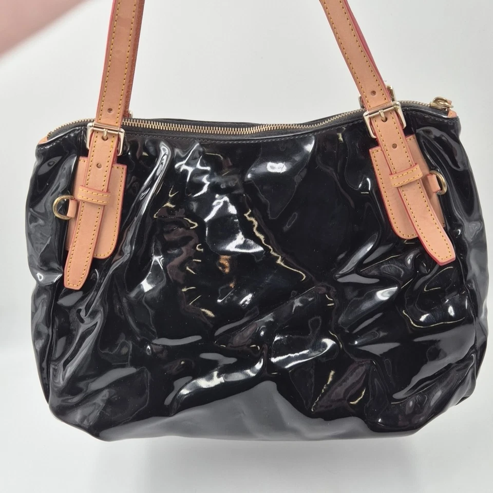 VTG Dooney Bourke Nina Large Shiny Patent Leather Satchel Handbag Bag Purse Tote - Image 2 of 4