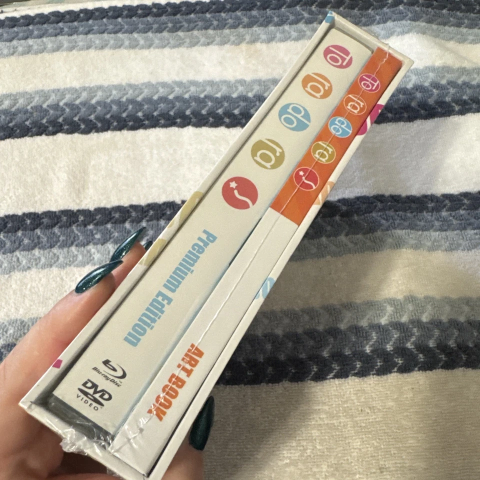 NEW* Toradora Premium Edition Blu-ray DVD Box Set Complete. SEALED **Rare** OOP - Image 2 of 4