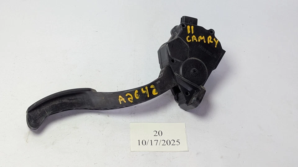 2007-2011 丰田凯美瑞燃气踏板油门加速器旅行传感器 78108010 — 第 2/4 张图片