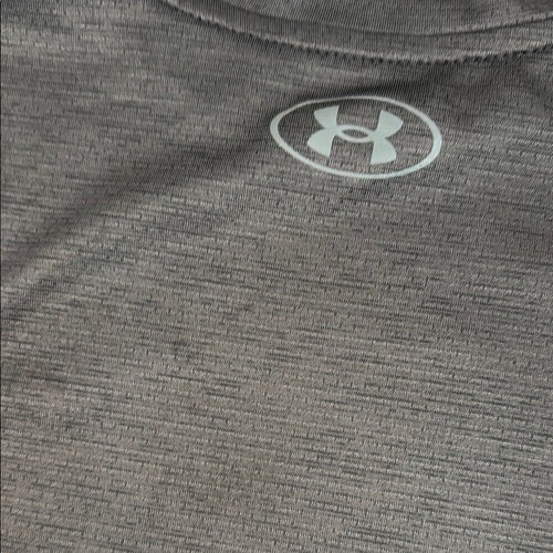 Under Armour Boys' Black Breathable Loose Fit Short Sleeve Tee Logo Size Small - Picture 4 of 5