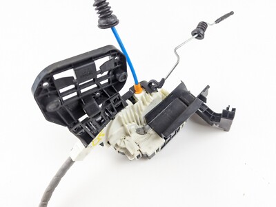 A1667200135 Lock Door Front Left MERCEDES Class GLA 185039 for 