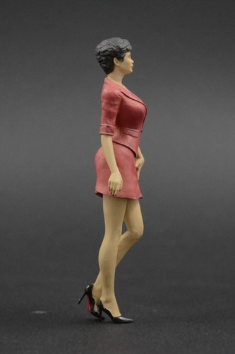 Giulia Show Girl Figura per 1:18 Toyota 2000GT AUTOart !! NO CAR !! - Foto 5 di 9