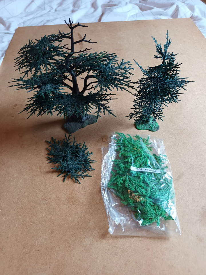 Britains Floral Garden Job Lot Flowers, Plants, Trees, Rockeries