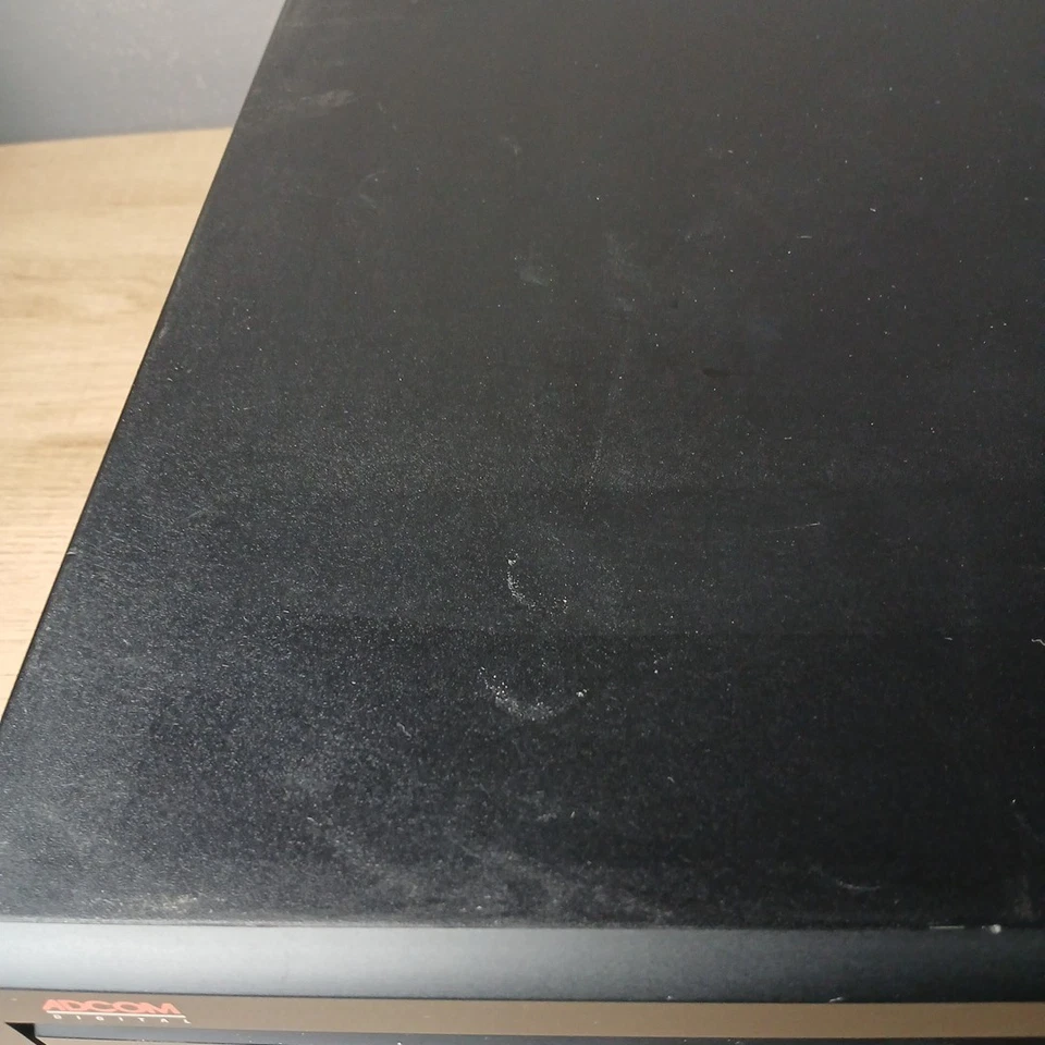 ADCOM GCD-700 5-Disc CD Compact Disc Changer Vintage Black *Read Description* - Image 2 of 4