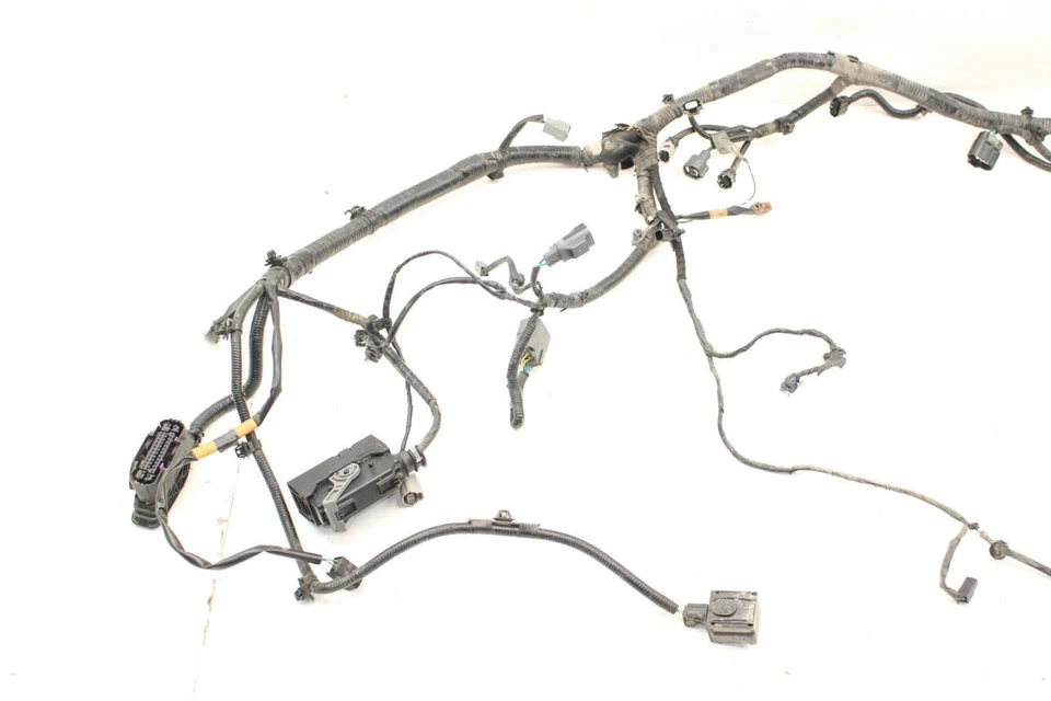 Arnés de cableado bahía motor Mazda MX-5 Miata 2016 NA8W67010B Foto 2 de 4