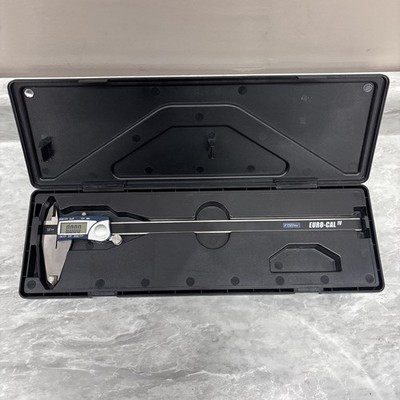 Fowler 54-101-300-1 Electronic Caliper 0-12''/300mm Range .0005''/0.01mm