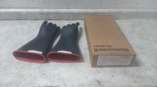 Salisbury E114RB/9H Size 9-1/2 Class 1 Electrical Insulating Gloves