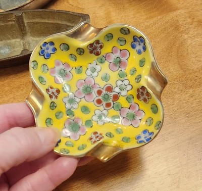 VTG Enesco JPN Multicolored Handpainted Floral Mini Ashtray Trinket Dish 3''