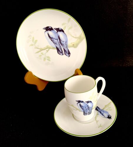 Vintage M & Z Austria Demitasse Tea Cup Saucer & Dessert Plate Blue Birds Magpie - Afbeelding 1 van 11