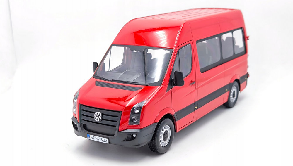 Volkswagen Crafter VAN Red Cararama 1:24