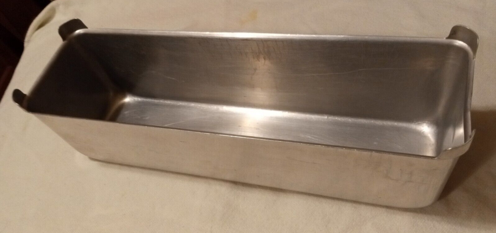 WEAREVER Large Loaf Pan Angel Food Bread Cake Baking Aluminum 16” w