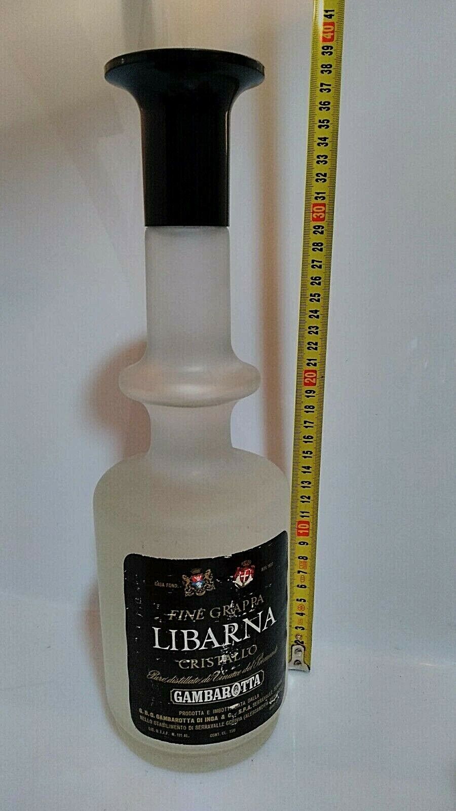 Foto 1 di 9