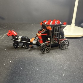 Lego set 70401 Gold Getaway Incomplete For Parts