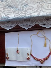 A set of Asian imitation jewellery ,used 3 times, excellent condition, £3.50