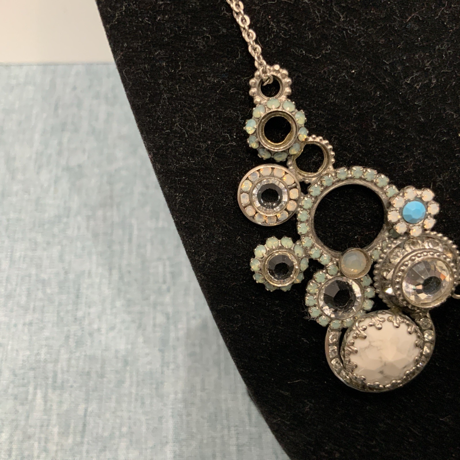 Sorrelli Circle Statement Necklace - image 4