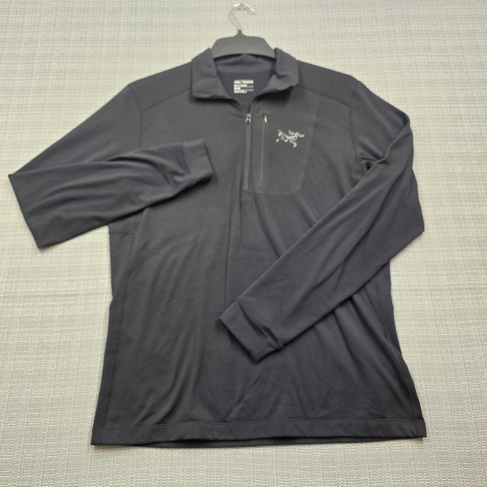 Arc'teryx Rho LT Zip Neck Pullover Mens Medium Black 1/4 Zip Base Layer Hiking thumbnail 2