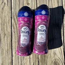 Downy Cozy Collection Laundry In-wash Scent Booster Snow berry X2 7.8oz Each LTD