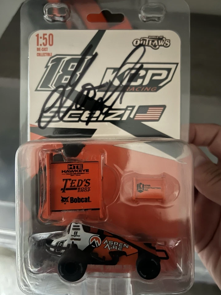 ГОНОЧНЫЙ АВТОМОБИЛЬ GIO SCELZI 2023 1/18 KCP ACME SPRINT С АВТОГРАФОМ - Изображение 4 из 4