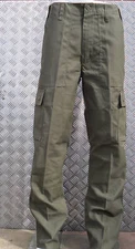 Green Military Style Combat Cargo / Utility / Field Trousers Size 28"-32" - NEW