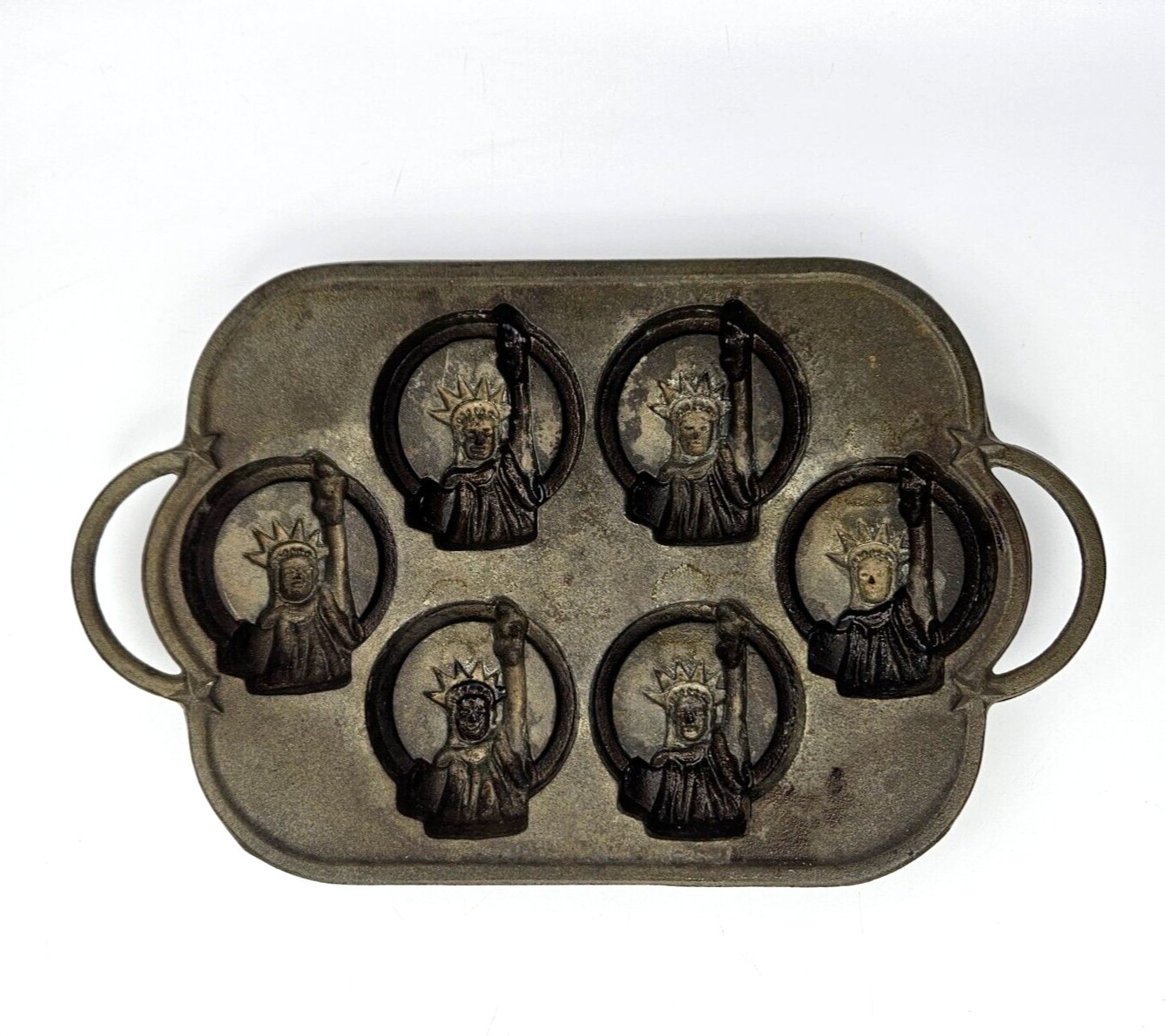 VTG Rowoco Cast Iron Muffin Biscuit Mold Pan Statue of Liberty Americana